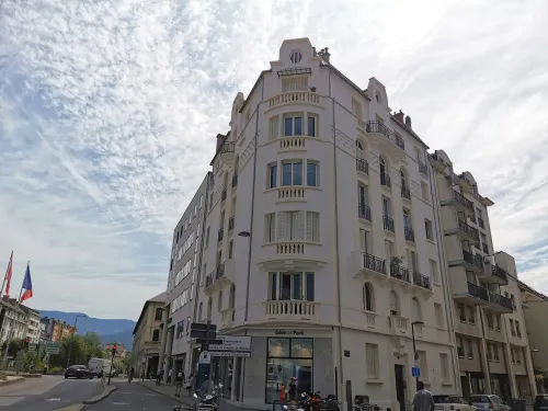 3 bedrooms apartment for sale in French Alps, Chambéry | € 295 000 | 31 ping slide 1