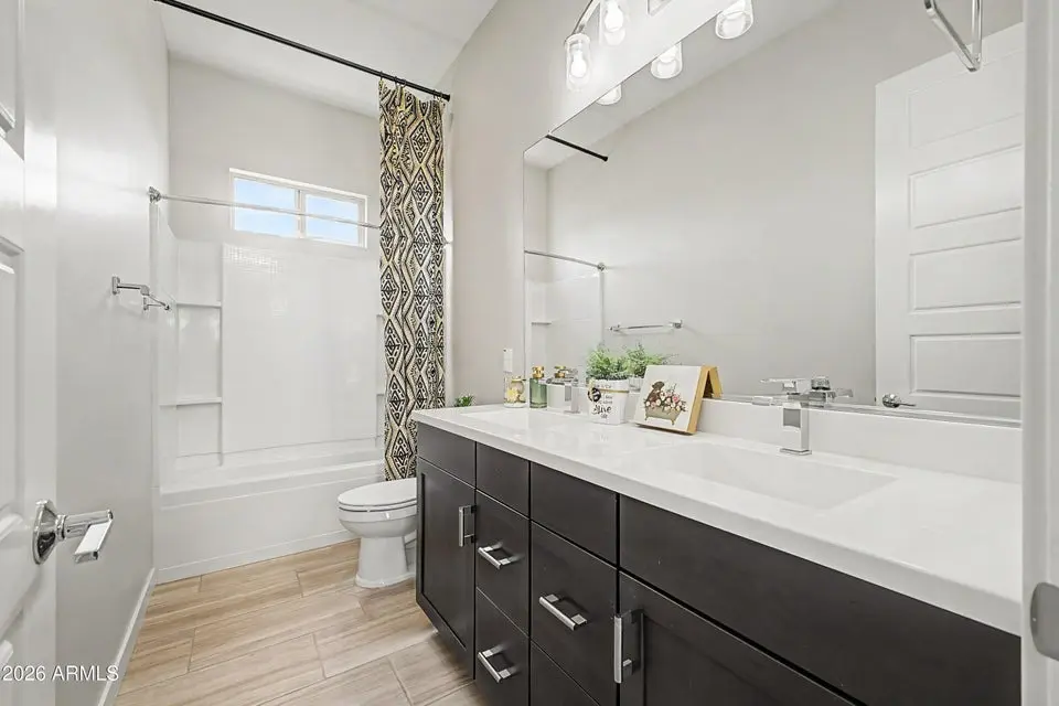 4 bedrooms house for sale in Gilbert, Arizona | US$ 975 000 | 76 ping slide 32