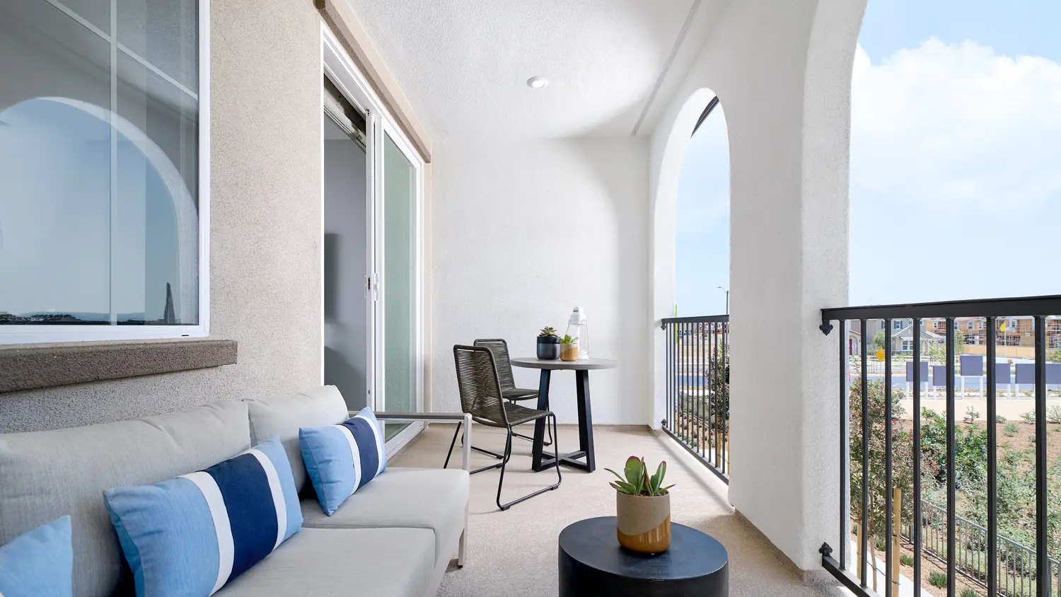 4 bedrooms townhome for sale in Chino, San Bernardino County | US$ 724 000 | 62 ping slide 6
