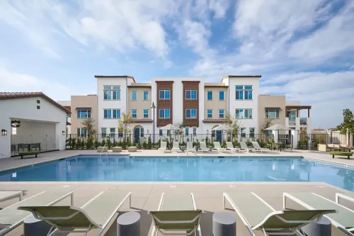 4 bedrooms townhome for sale in Chino, San Bernardino County | US$ 724 000 | 62 ping slide 17