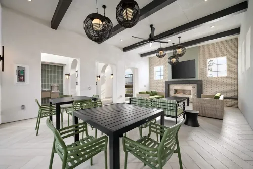 4 bedrooms townhome for sale in Chino, San Bernardino County | US$ 724 000 | 62 ping slide 20