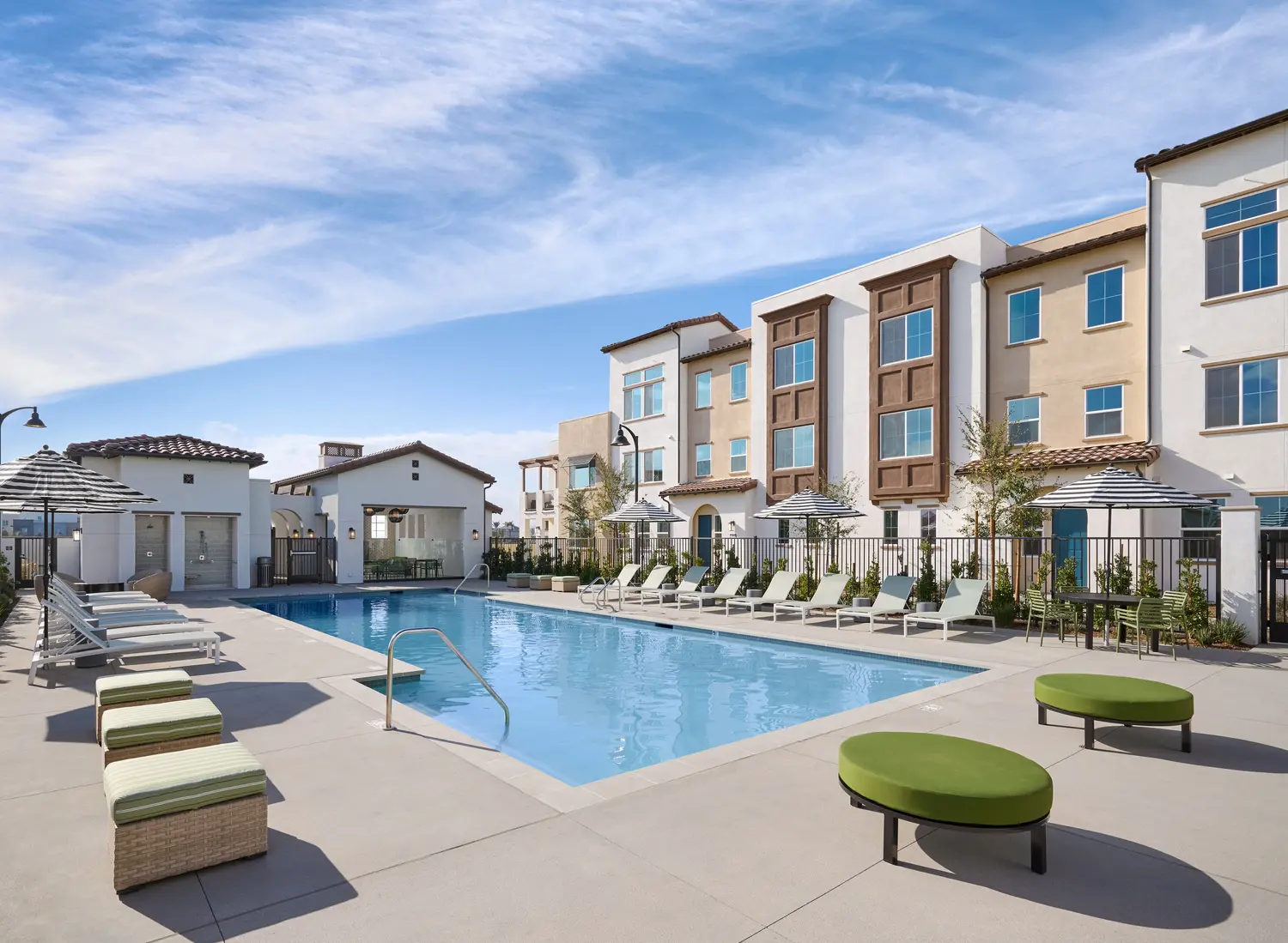 4 bedrooms townhome for sale in San Bernardino County, Chino | US$ 678 900 | 62 ping slide 15