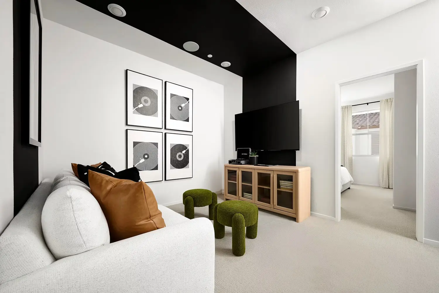 3 bedrooms townhome for sale in San Bernardino County, Chino | US$ 581 600 | 47 ping slide 9
