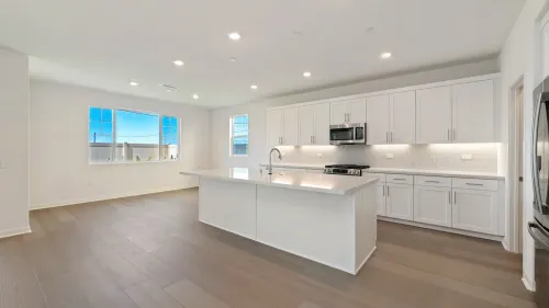 4 bedrooms house for sale in Riverside County, Corona | US$ 999 000 | 79 ping slide 3