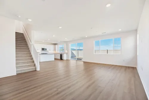 4 bedrooms house for sale in Riverside County, Corona | US$ 949 000 | 76 ping slide 1
