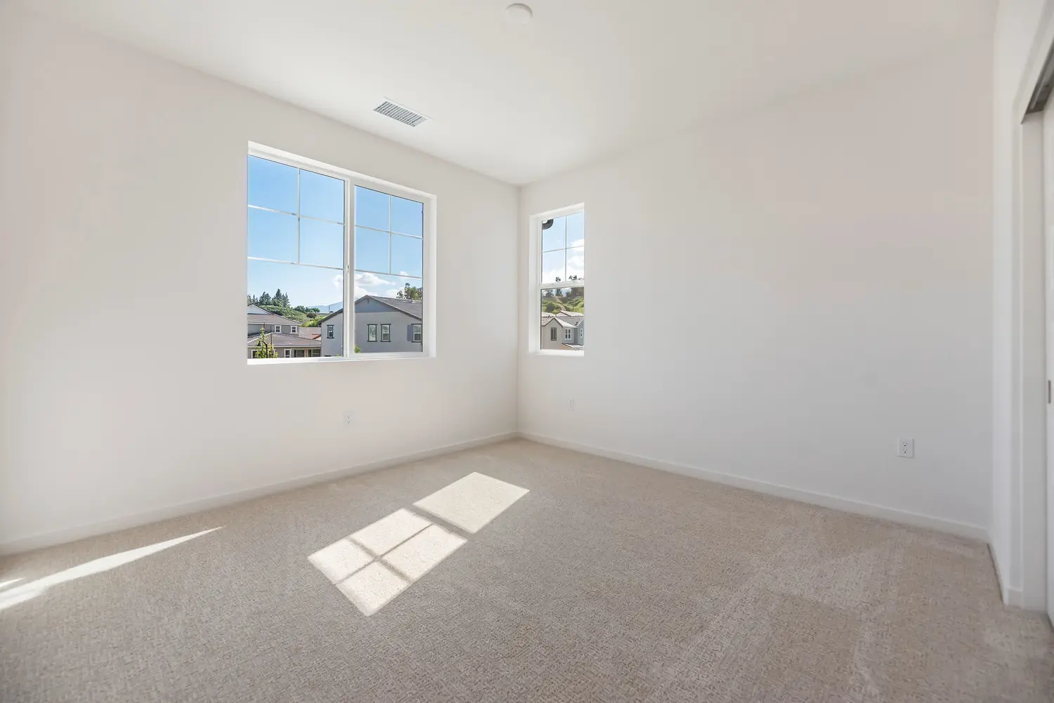 4 bedrooms house for sale in Riverside County, Corona | US$ 949 000 | 76 ping slide 11