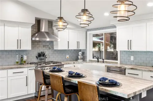 4 bedrooms house for sale in San Gabriel Valley, Los Angeles | US$ 1 188 000 | 49 ping slide 3