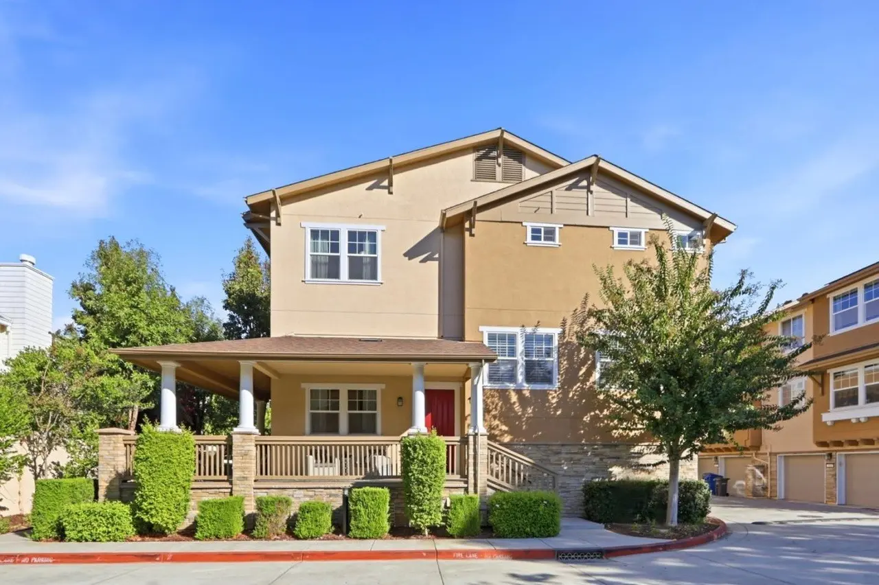 3 bedrooms townhome for sale in Silicon Valley & San Francisco Bay Area, Campbell | US$ 1 388 000 | 50 ping slide 0