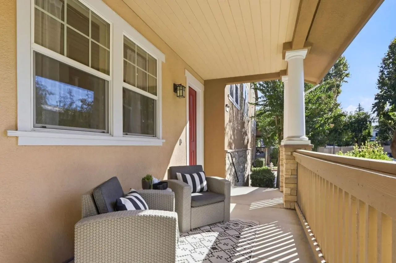 3 bedrooms townhome for sale in Silicon Valley & San Francisco Bay Area, Campbell | US$ 1 388 000 | 50 ping slide 2
