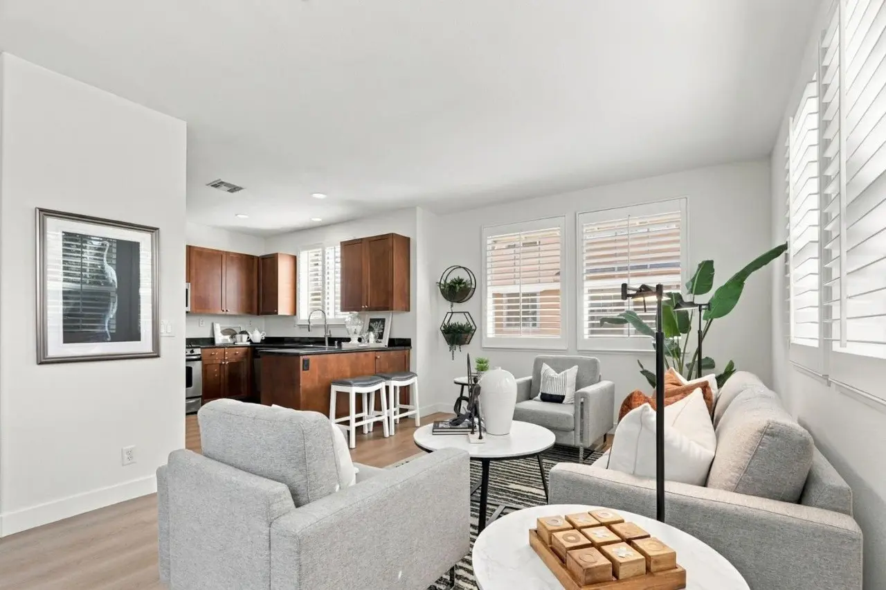 3 bedrooms townhome for sale in Silicon Valley & San Francisco Bay Area, Campbell | US$ 1 388 000 | 50 ping slide 5