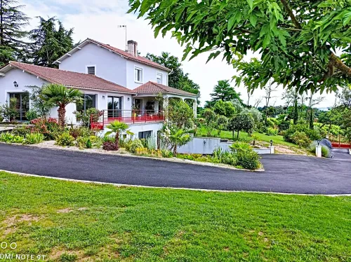 6 房 法國西南部, 多爾多涅獨棟住宅出售 | € 450 000 | 56 坪 slide 14