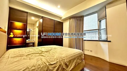 Apartment for rent TWD 80 000 -  - 4 bedrooms