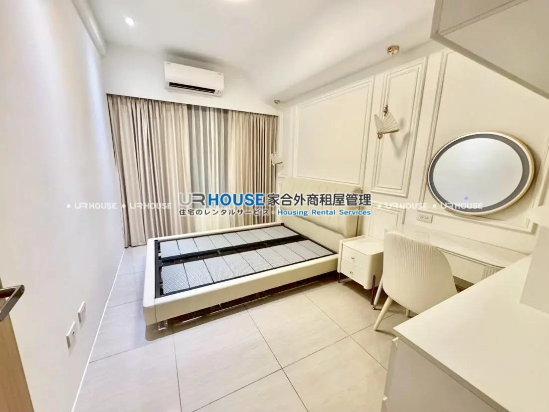 2 bedrooms apartment for rent in Sanchong District, New Taipei City | NT$ 40 045 | 15 ping slide 3