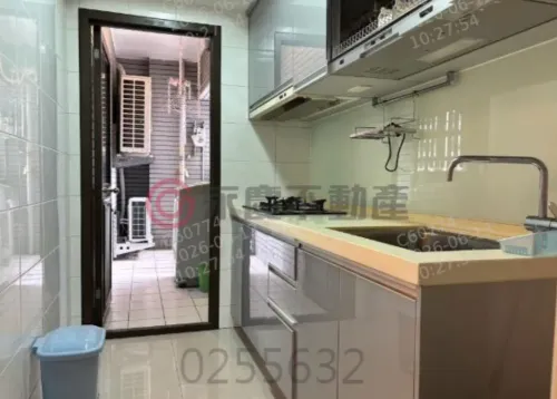 公寓 出租 NT$ 28 000 - 新市一路三段101巷 - 3 房
