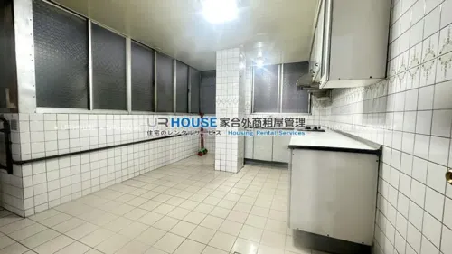 Apartment for rent TWD 40 000 - Lane 195, Fuyuan Street - 4 bedrooms
