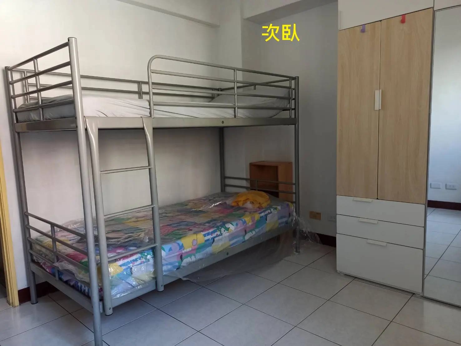 3 bedrooms apartment for rent in Sanchong District, New Taipei City | NT$ 36 000 | 25 ping slide 2
