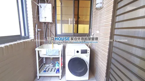 3 bedrooms apartment for rent in Zhongshan District, Taipei City | NT$ 75 000 | 30 ping slide 19