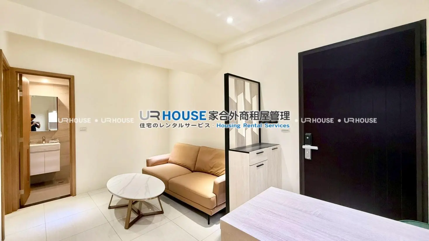 2 bedrooms apartment for rent in Wanhua District, Taipei City | NT$ 50 000 | 13 ping slide 4