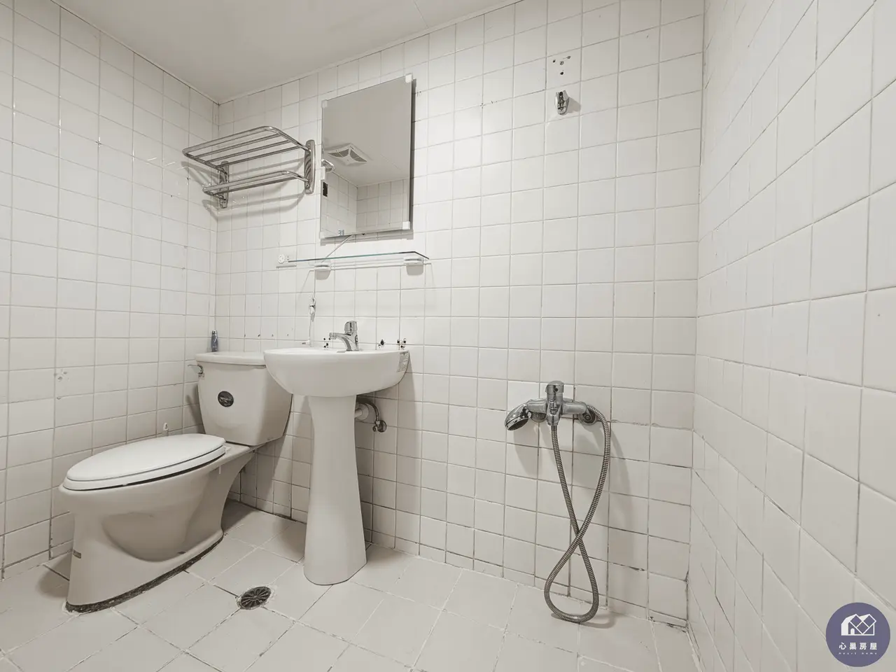 Room for rent in Zhongzheng District, Taipei City | NT$ 14 800 | 4 ping slide 7