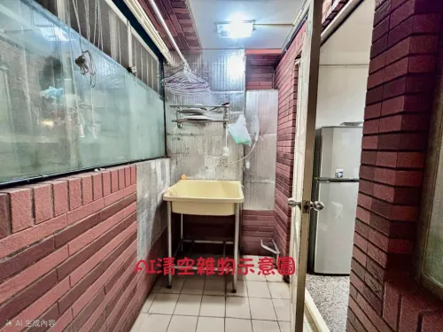 Street shop for sale in Zuoying District, Kaohsiung City | NT$ 16 880 000 | 31 ping slide 6