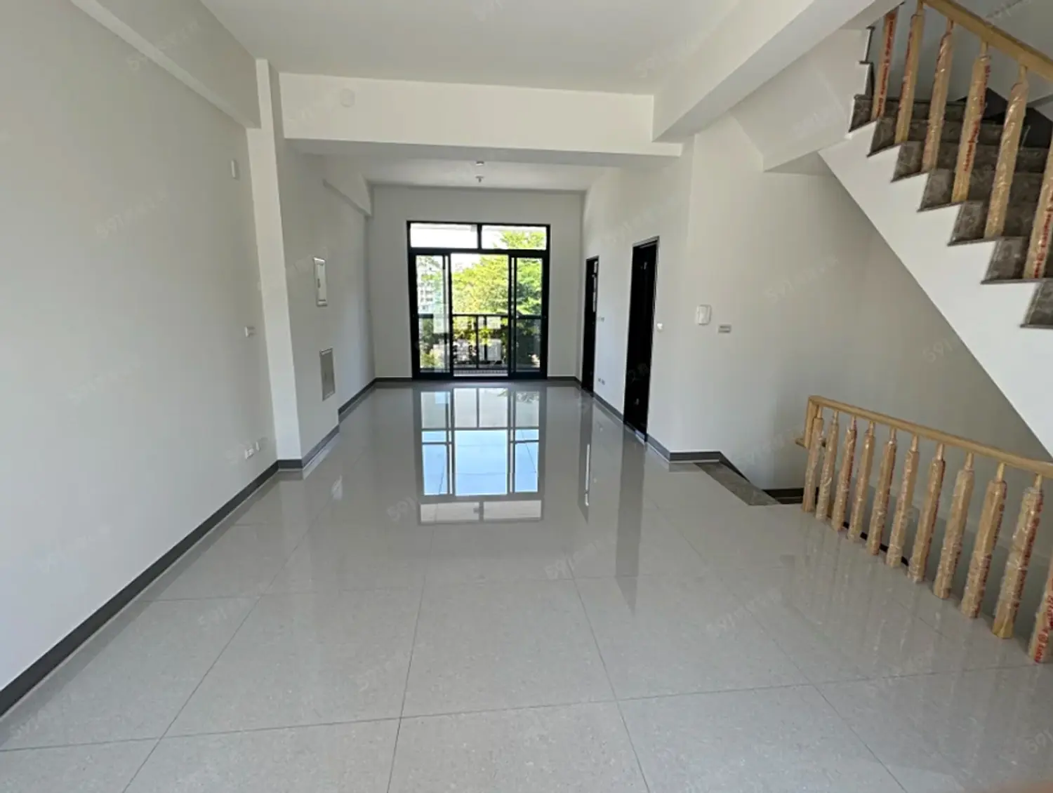 5 bedrooms townhouse for rent TWD 95 000 - 77 ping - Anping District,Tainan City slide 3
