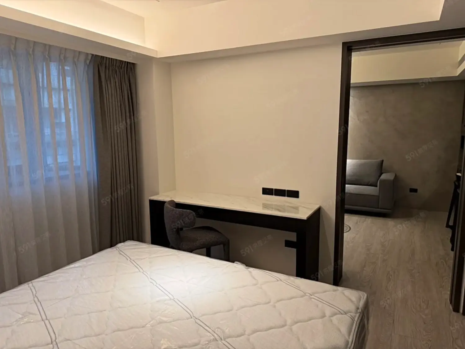 Studio apartment for rent in Zhongshan District, Taipei City | NT$ 65 000 | 14 ping slide 11