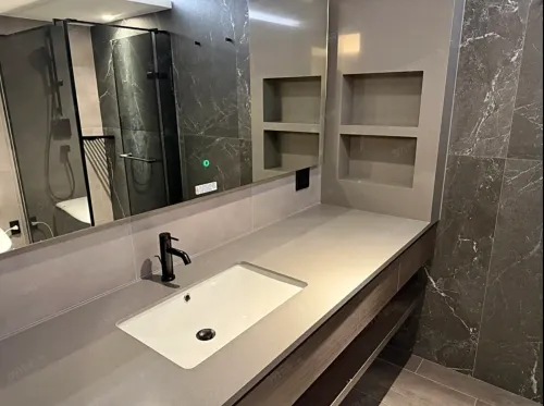 Studio apartment for rent in Zhongshan District, Taipei City | NT$ 65 000 | 14 ping slide 1