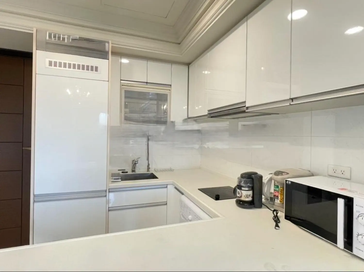 2 bedrooms apartment for rent TWD 60 000 - 17 ping - Zhongshan District,Taipei City slide 8