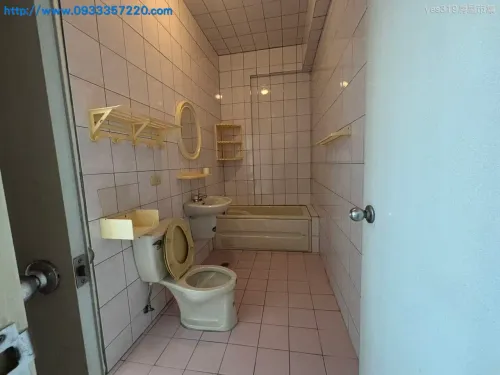 6 bedrooms townhouse for sale in Baihe District, Tainan City | TWD 11 880 000 | 80 ping slide 10