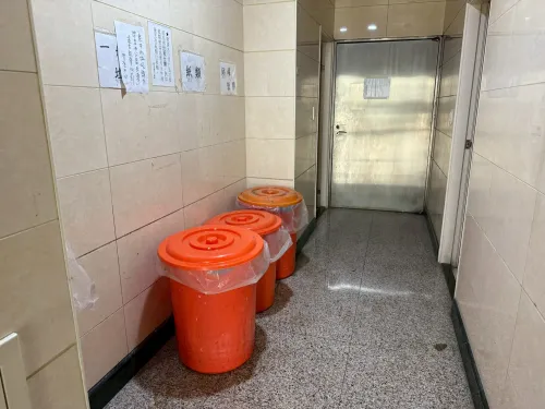Office for rent in Xinyi District, Taipei City | NT$ 170 000 | 62 ping slide 8