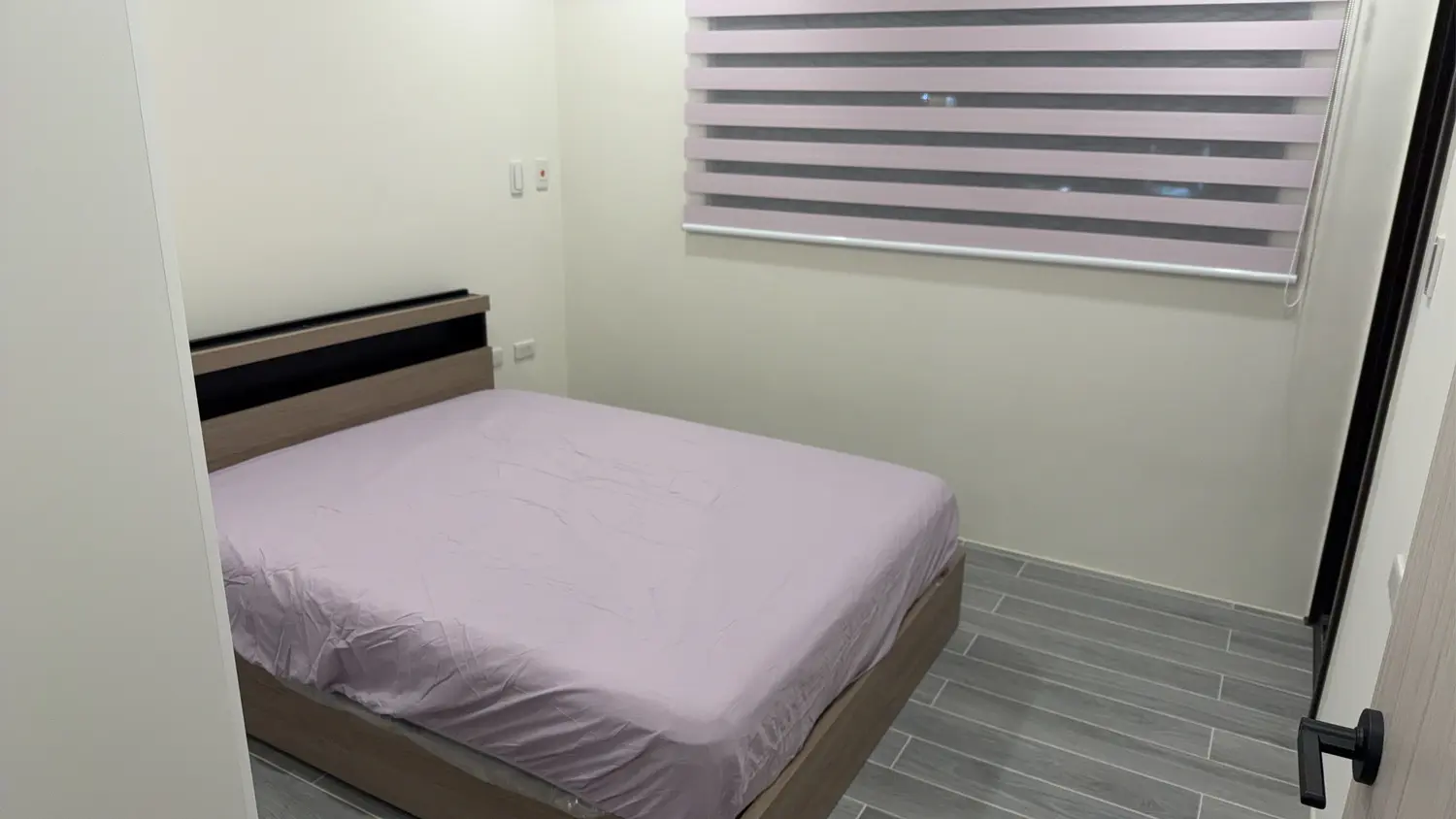 2 bedrooms apartment for rent in Sinsing District, Kaohsiung City | TWD 32 000 | 19 ping slide 5