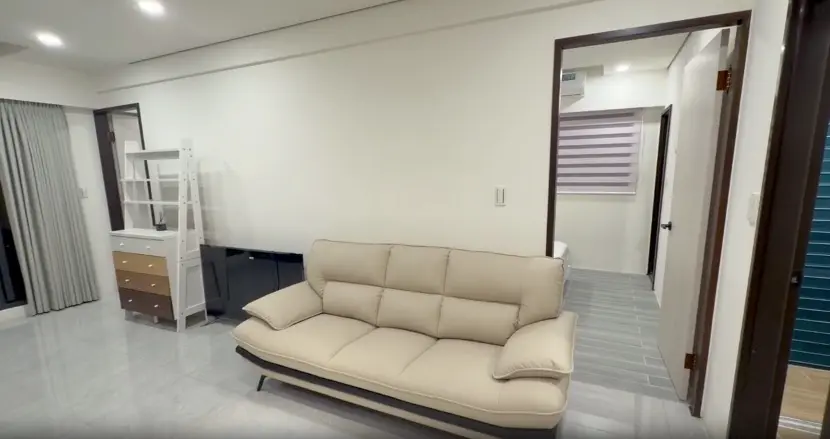 2 bedrooms apartment for rent in Sinsing District, Kaohsiung City | TWD 32 000 | 19 ping slide 3