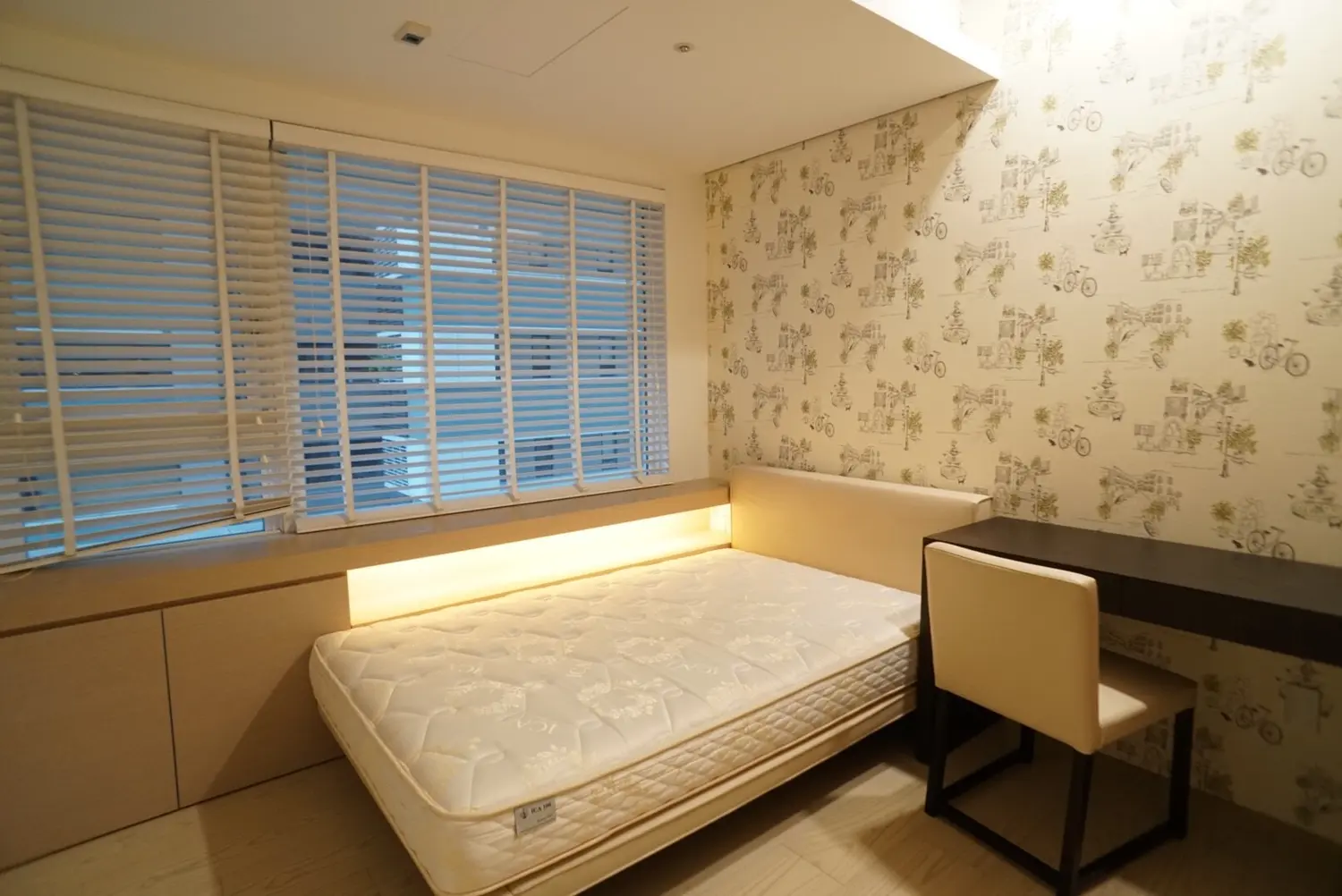 4 bedrooms apartment for rent in Zhongshan District, Taipei City | NT$ 100 000 | 50 ping slide 10