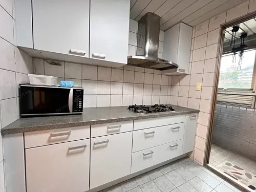 Apartment for rent TWD 70 000 -  - 3 bedrooms