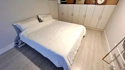 2 bedrooms apartment for rent in Xinyi District, Taipei City | NT$ 168 000 | 32 ping slide 6