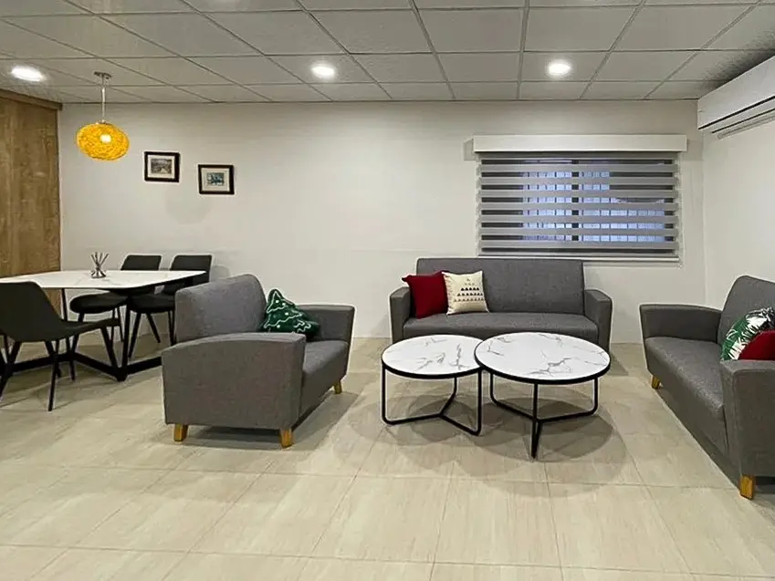 Room for rent in Taipei City, Zhongzheng District | NT$ 40 000 | 32 ping slide 1