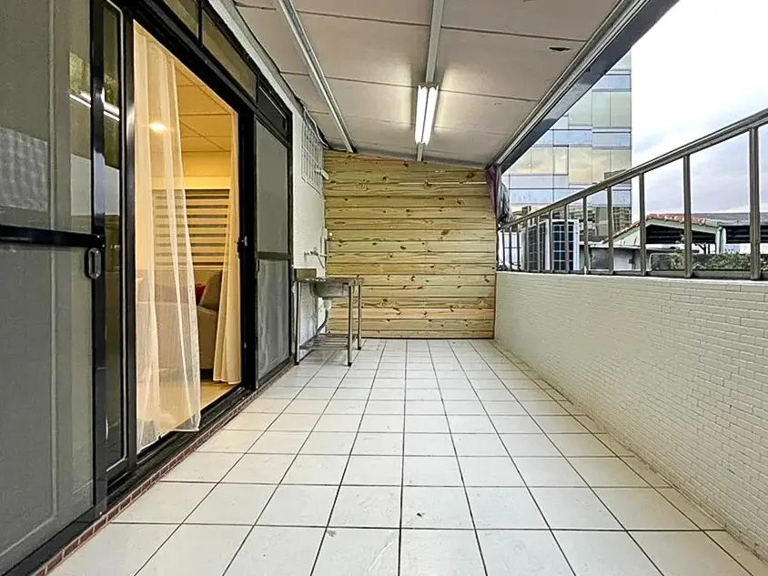 3 bedrooms apartment for rent in Zhongzheng District, Taipei City | NT$ 40 000 | 32 ping slide 5
