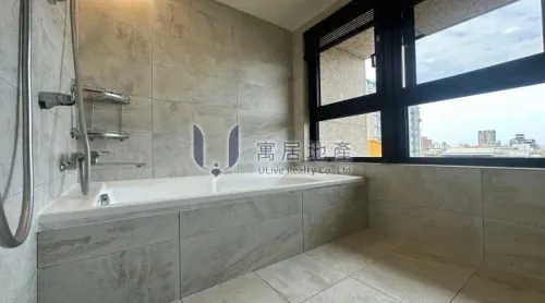 公寓 出租 TWD 146 000 - 明德路 - 3 房