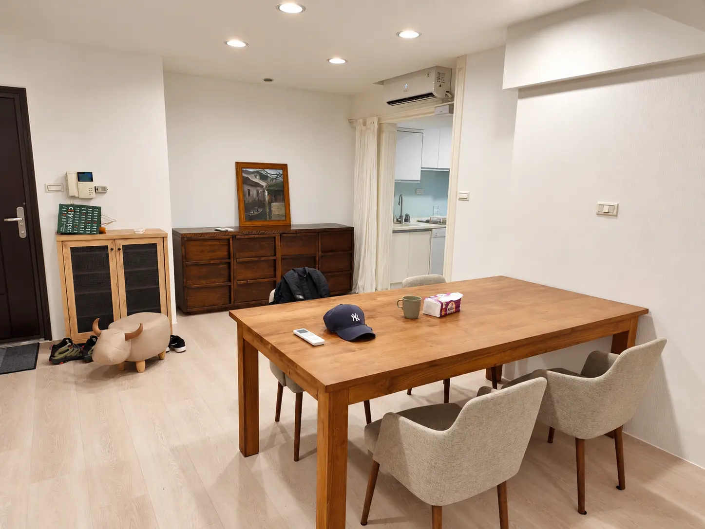 3 bedrooms apartment for rent in Xinyi District, Taipei City | NT$ 140 000 | 45 ping slide 3