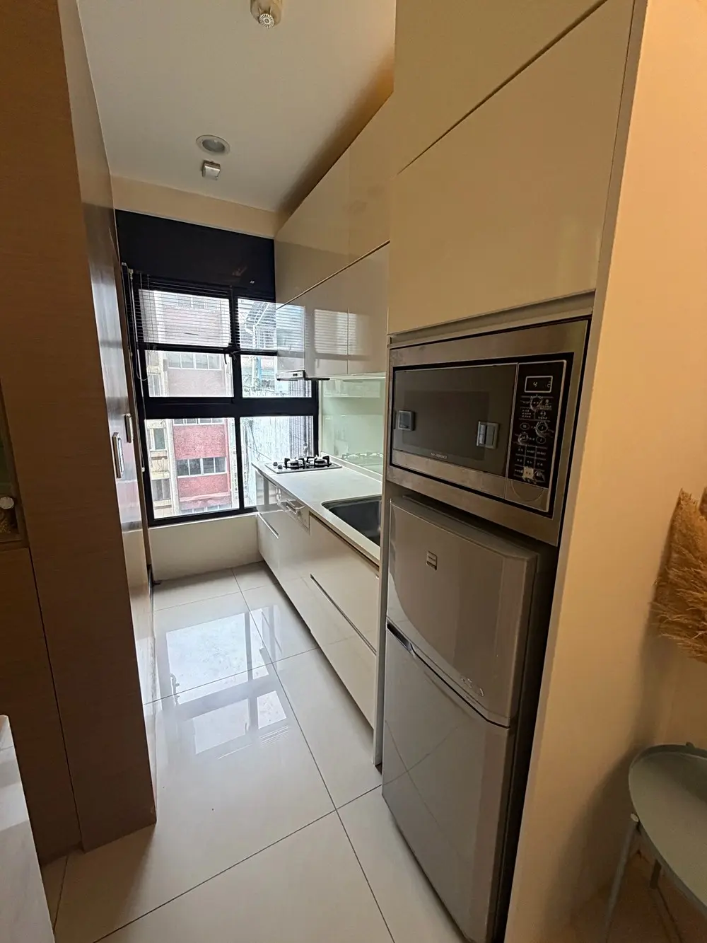 2 bedrooms apartment for rent in Daan District, Taipei City | NT$ 56 000 | 15 ping slide 14