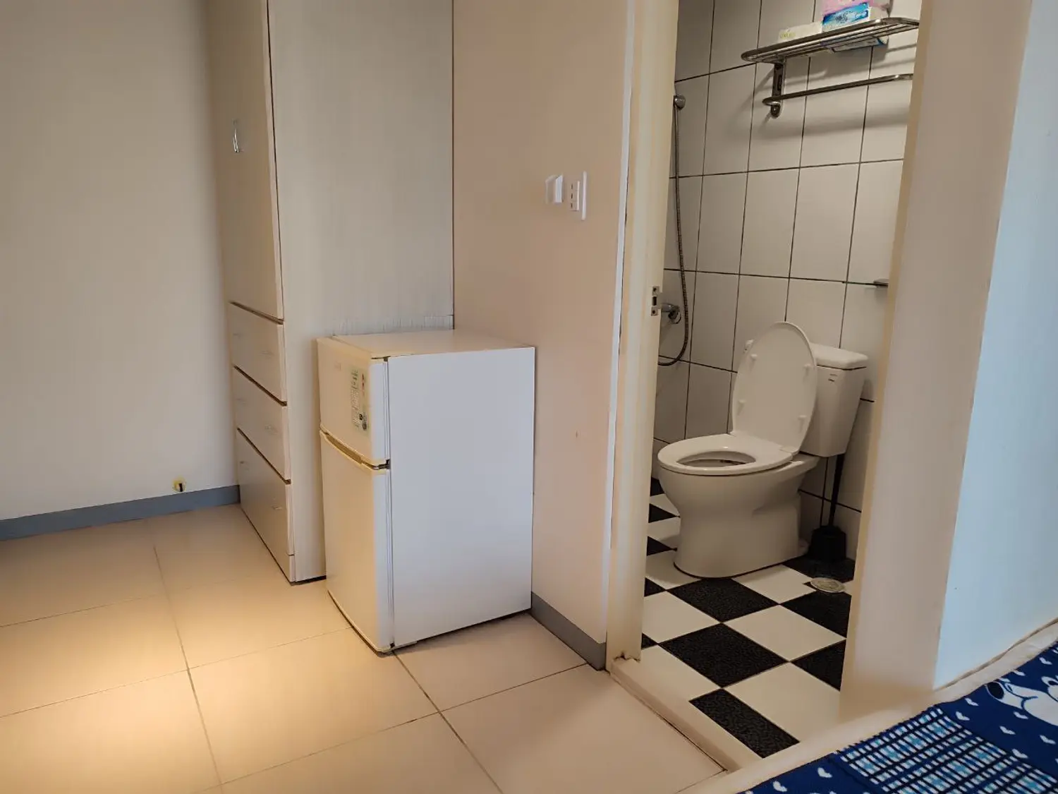 Studio apartment for rent TWD 9 000 - 5 ping - Xitun District, Taichung City slide 8