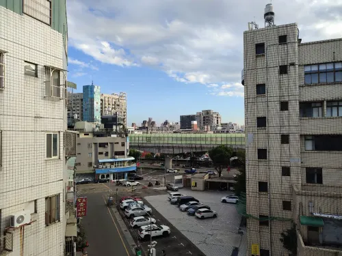 Studio apartment for rent TWD 9 000 - 5 ping - Xitun District, Taichung City slide 11