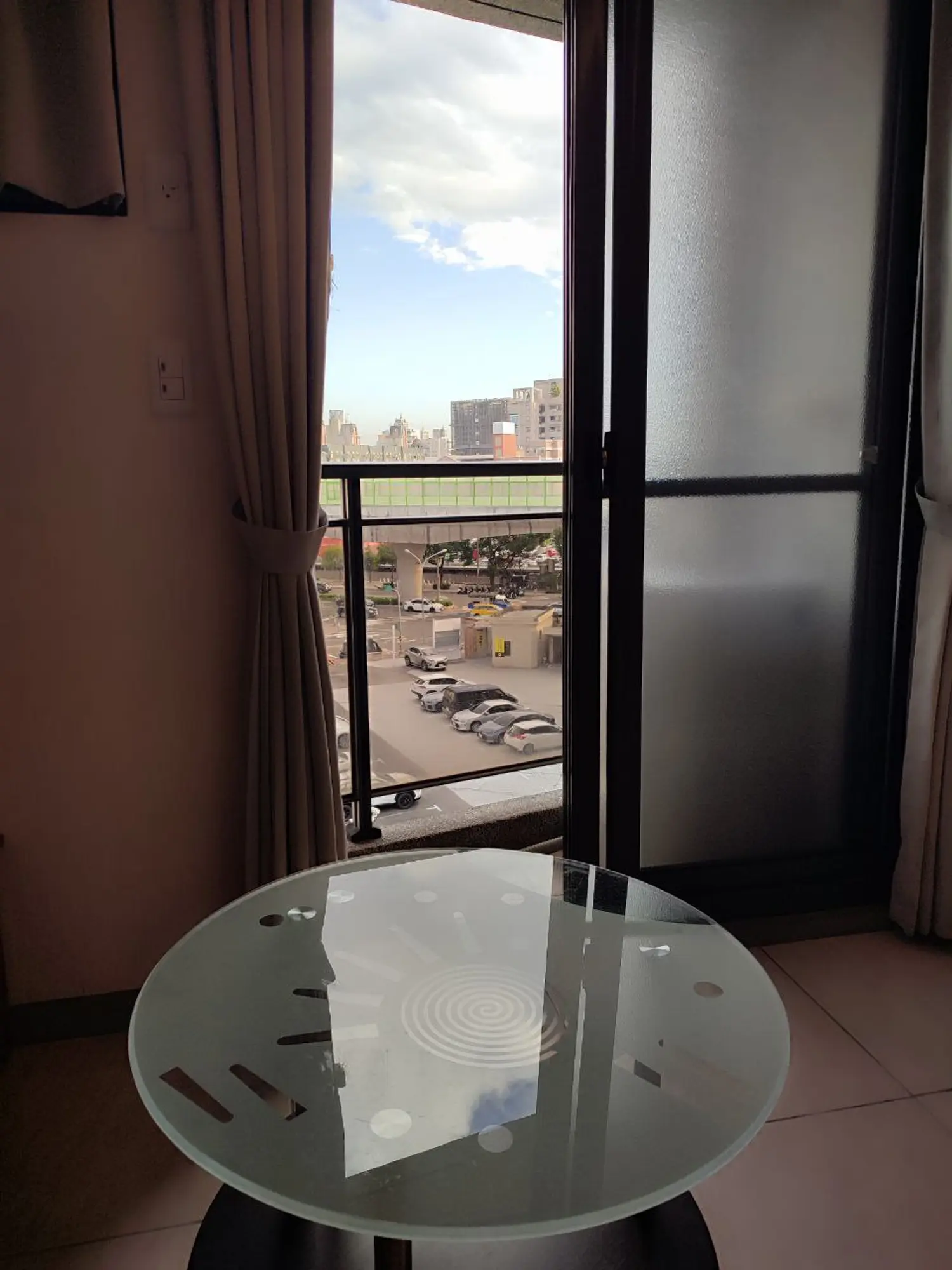 Studio apartment for rent TWD 9 000 - 5 ping - Xitun District, Taichung City slide 12