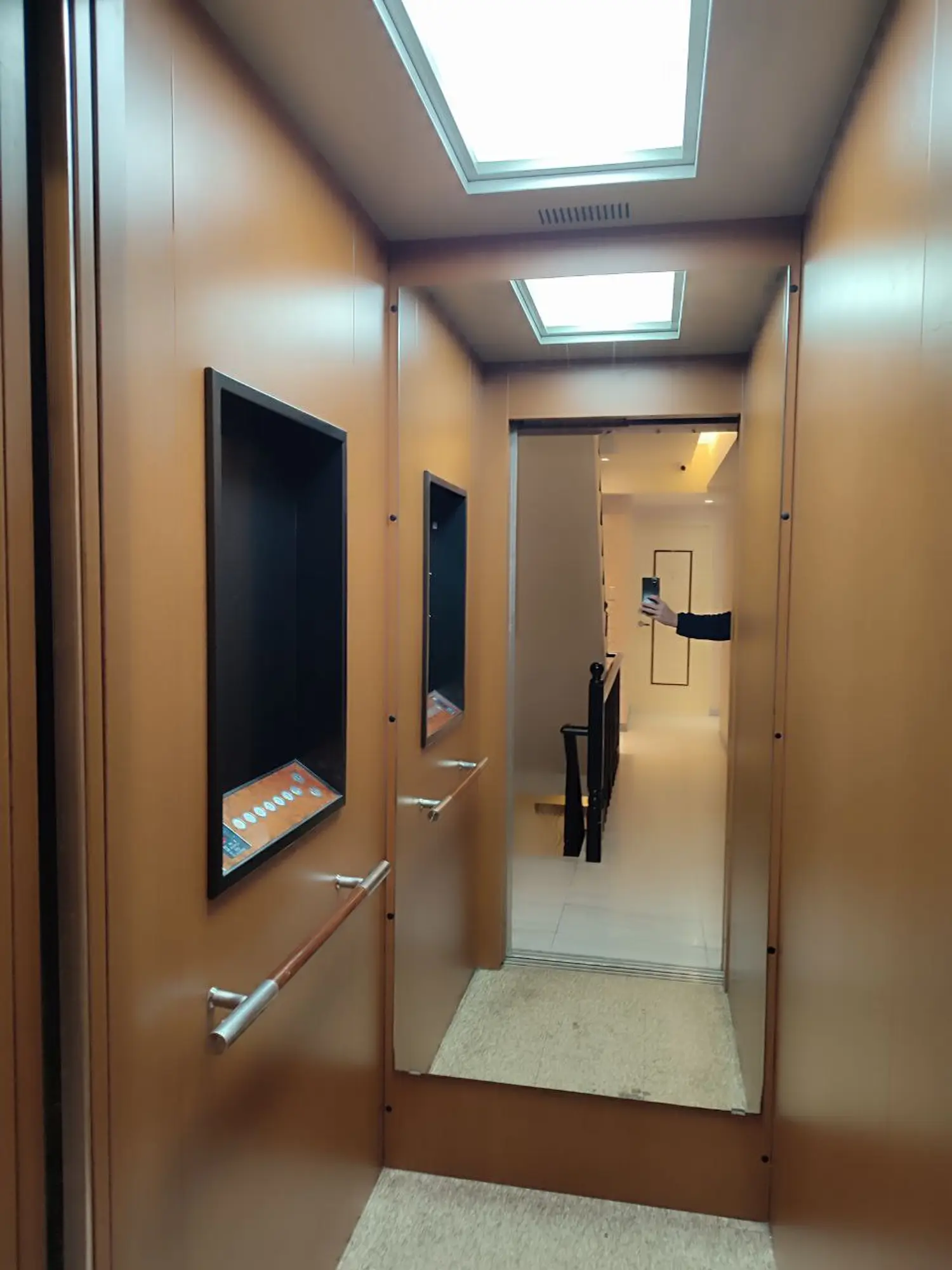 Studio apartment for rent TWD 9 000 - 5 ping - Xitun District, Taichung City slide 22