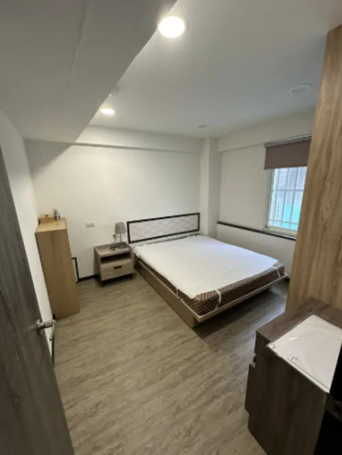 Private room for rent TWD 8 000 - Zhongda 1st Rd - 4 bedrooms