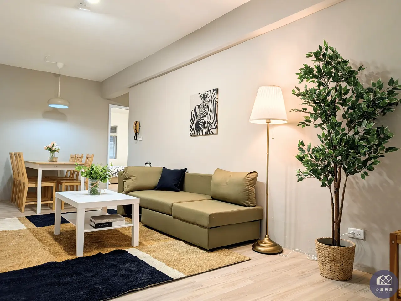 Room for rent in Zhongzheng District, Taipei City | NT$ 14 800 | 4 ping slide 0