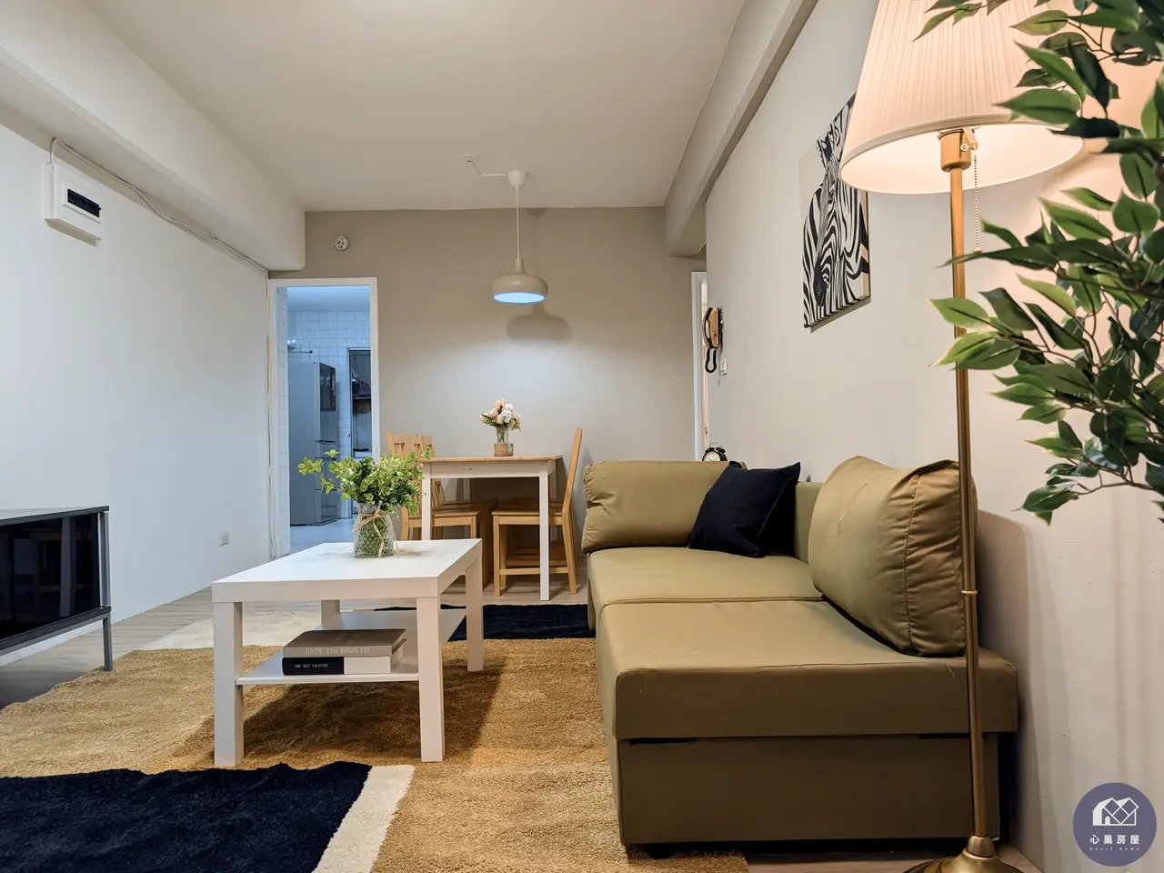 Room for rent in Zhongzheng District, Taipei City | NT$ 14 800 | 4 ping slide 1
