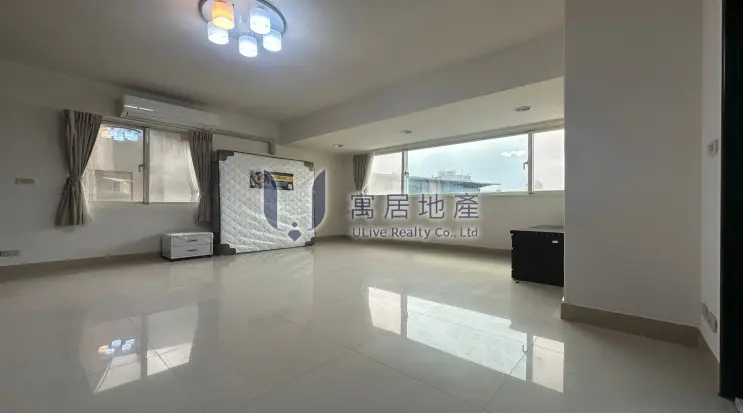 3 bedrooms apartment for rent in Shilin District, Taipei City | TWD 70 000 | 44 ping slide 2