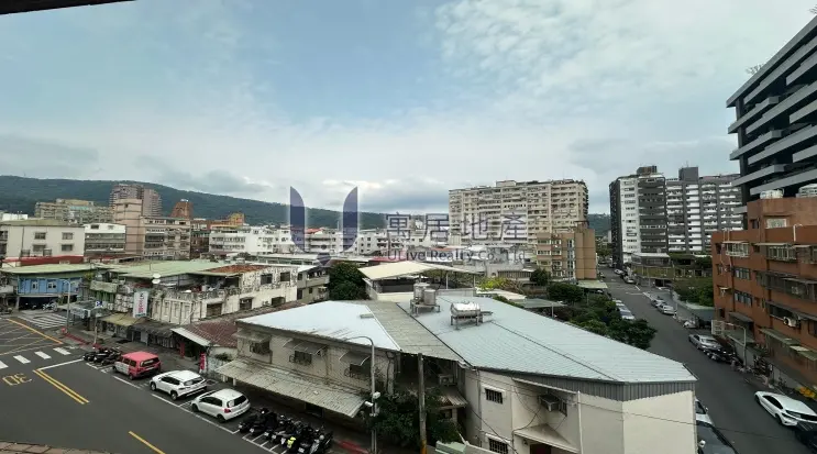 3 bedrooms apartment for rent in Shilin District, Taipei City | TWD 70 000 | 44 ping slide 11