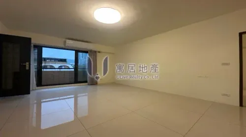 3 bedrooms apartment for rent in Shilin District, Taipei City | TWD 73 000 | 51 ping slide 1